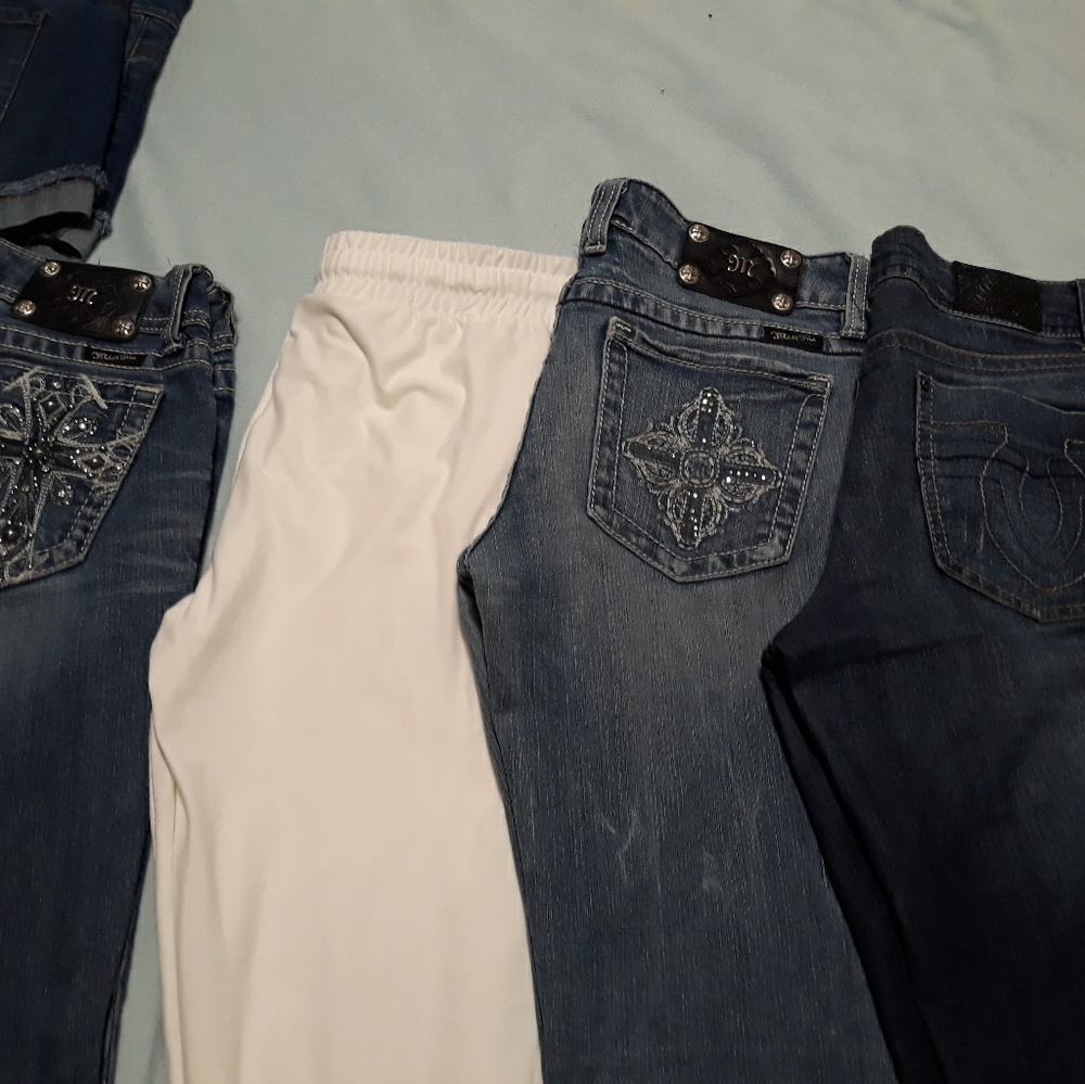 4 pairs of pants. 2 miss me 2 off brand